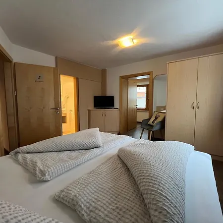 Franzele & Breakfast * Ζόλντεν